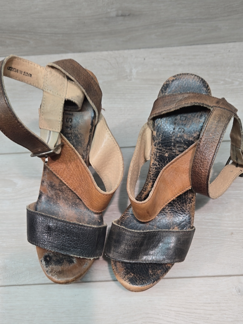 Bed Stue Womens "Like New" Two-Tone Brown& Black Platform Sandals Shoes Sz 7.5 — image 3 of 8